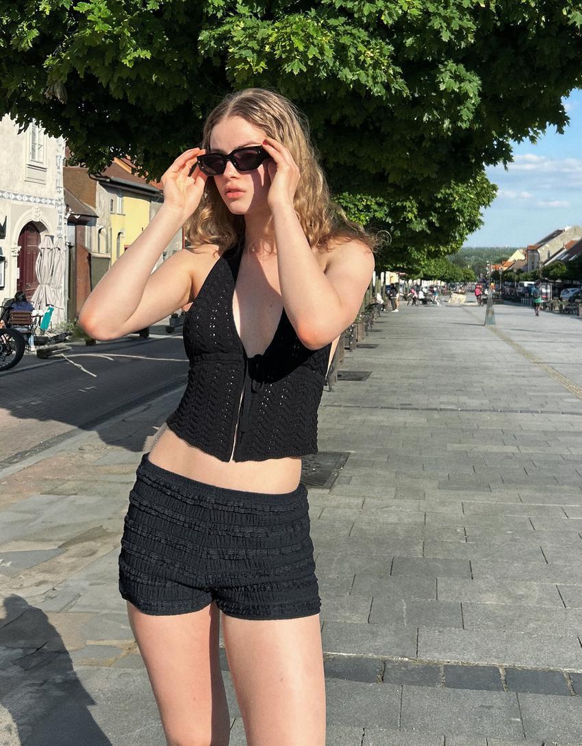 Textured waffle-knit shorts with ruffles Product Image