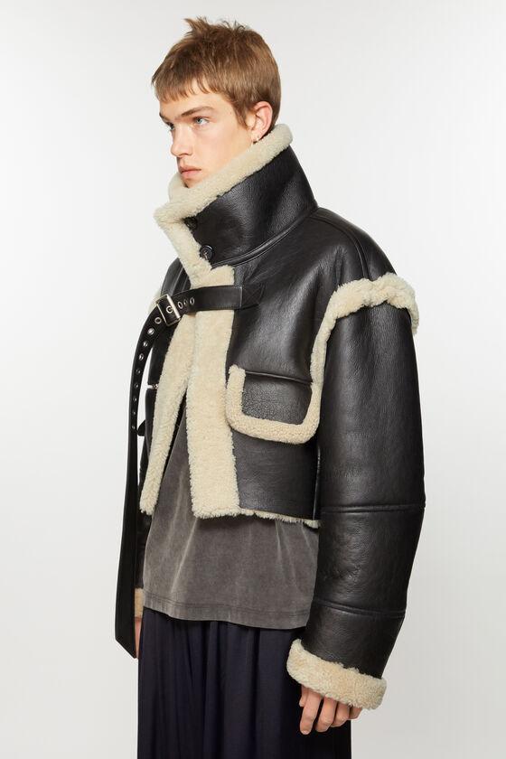 Shearling buckle jacket Product Image