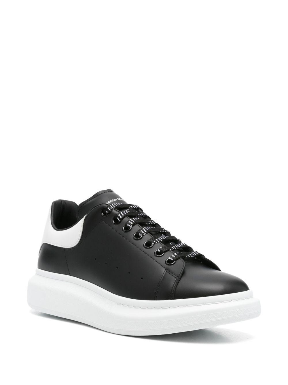 Larry sneakers Product Image