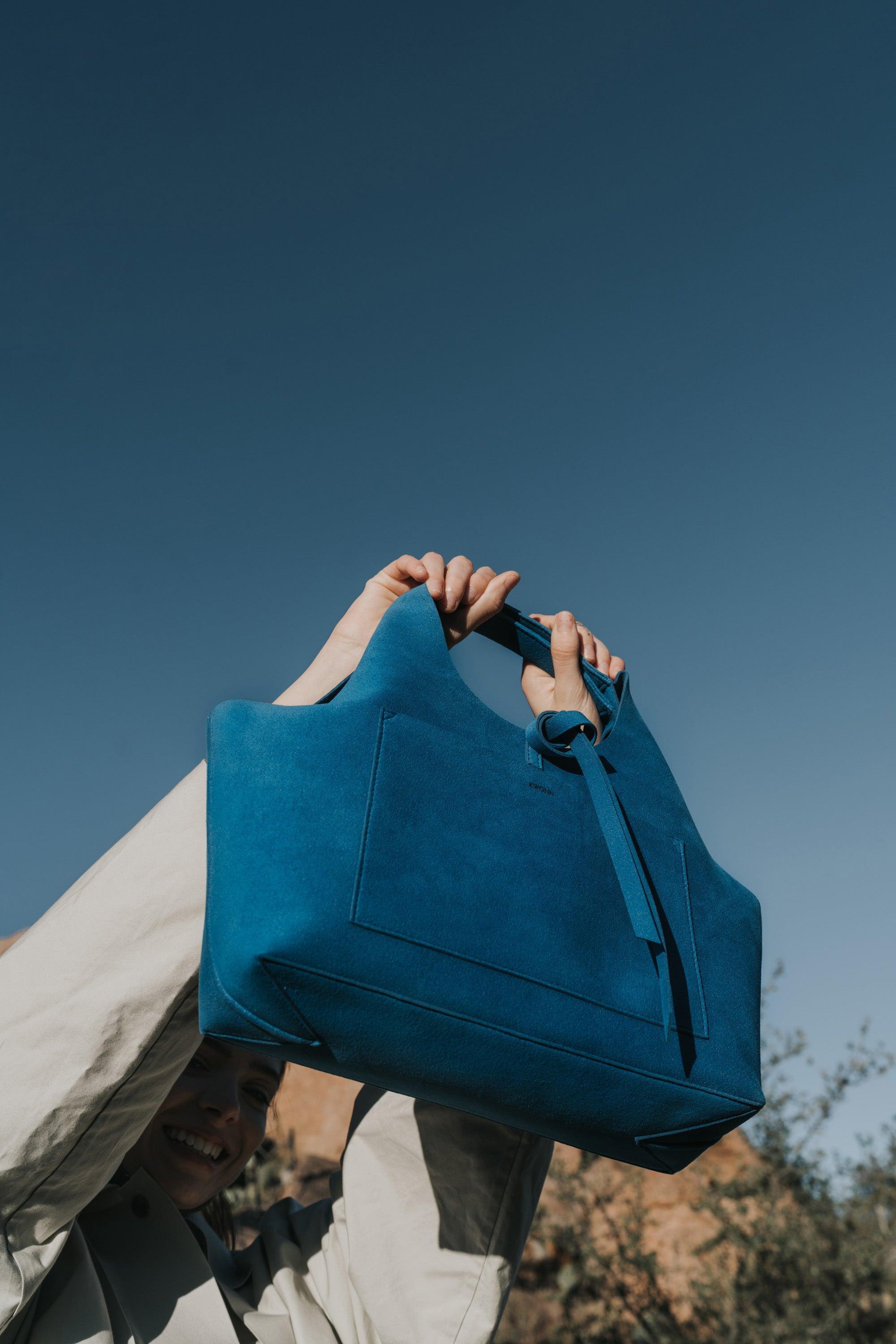 Blue Tote Product Image