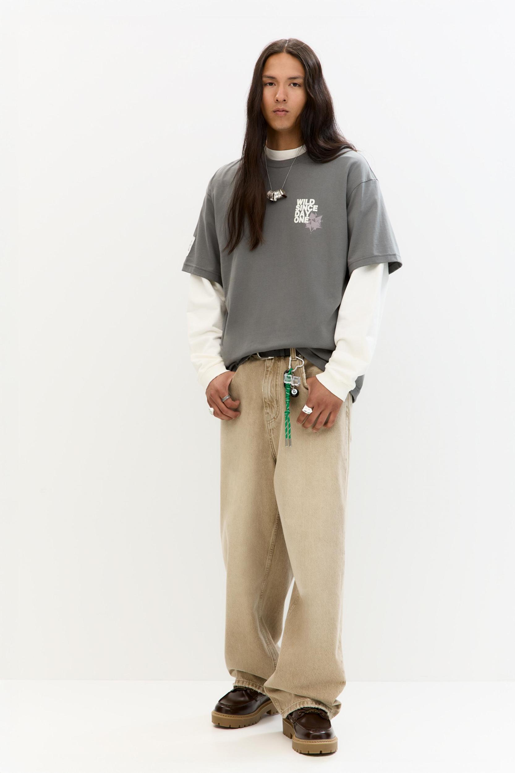 Slogan graphic T-shirt Product Image