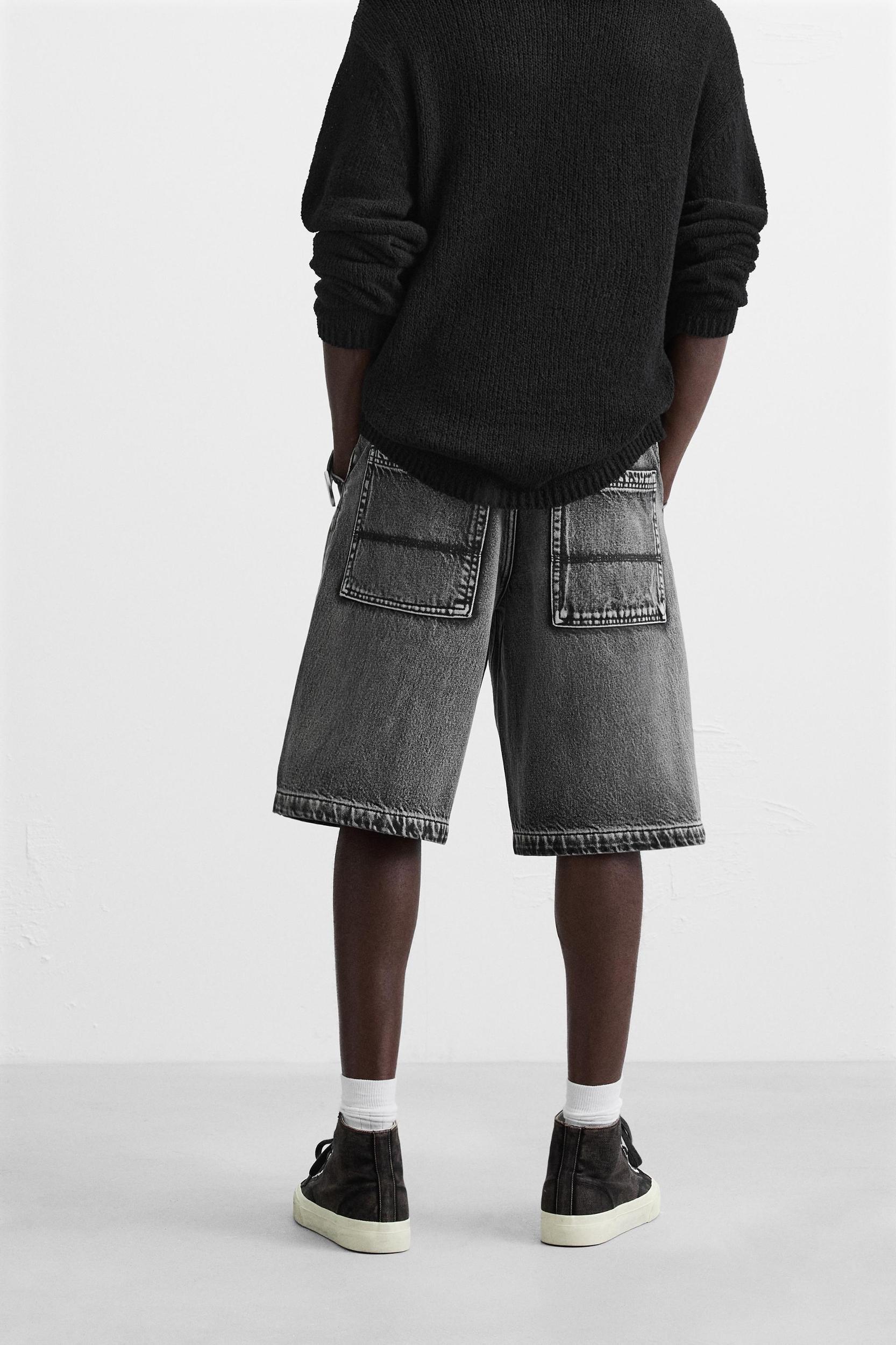 WASHED BAGGY FIT DENIM SHORTS Product Image