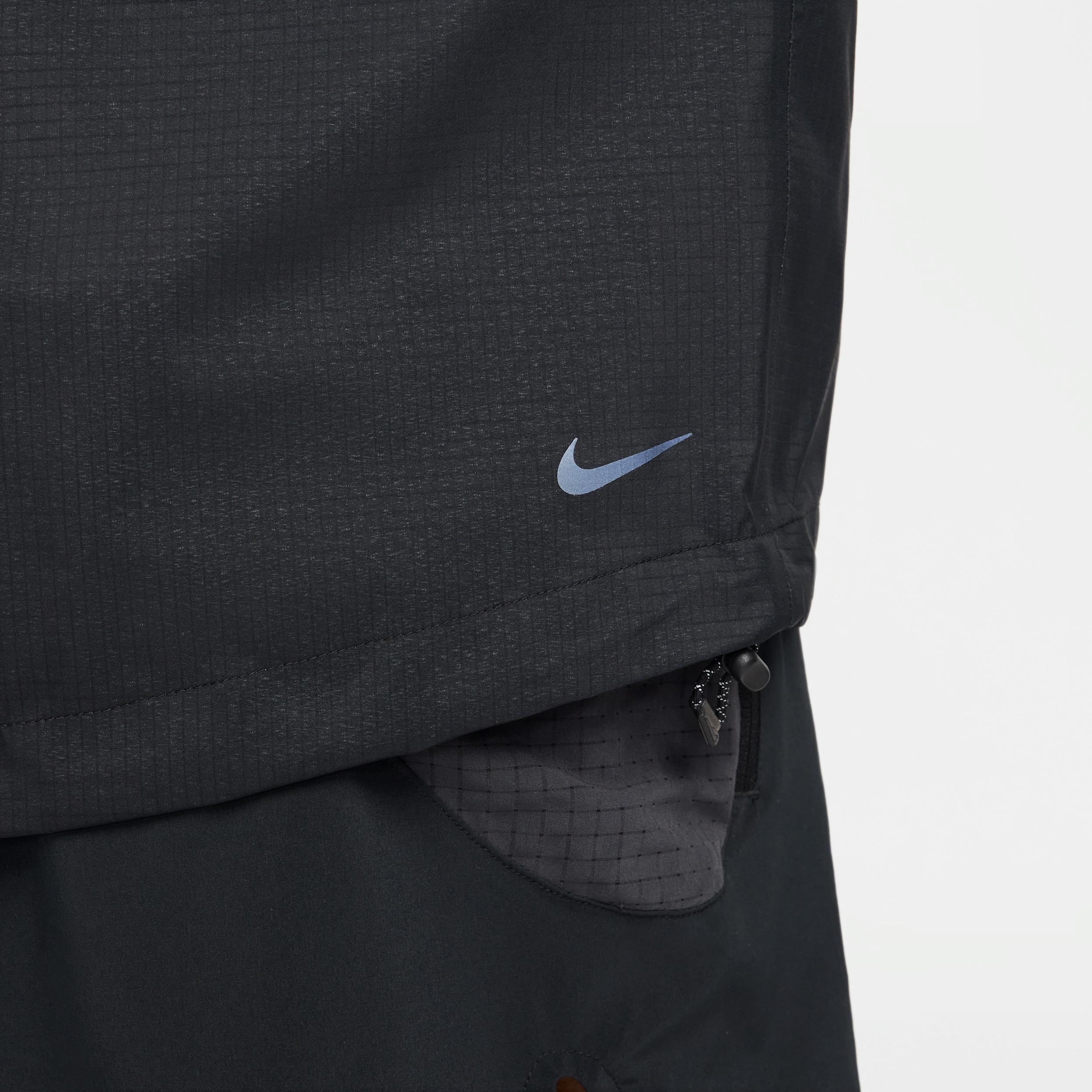 Nike Men's Cosmic Peaks Storm-FIT ADV Running Jacket Product Image