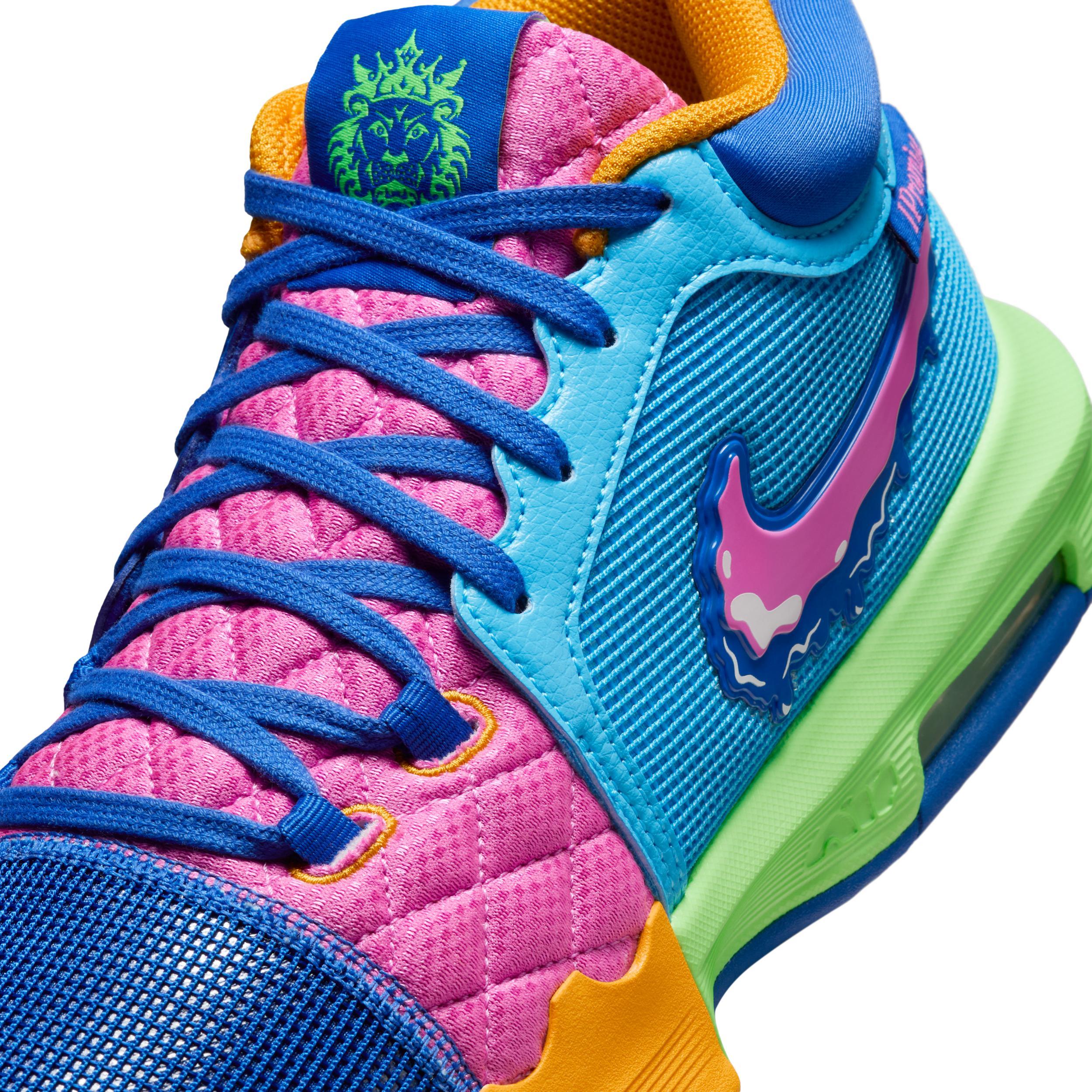 Nike Men's LeBron Witness 8 "I Promise School" Basketball Shoes Product Image