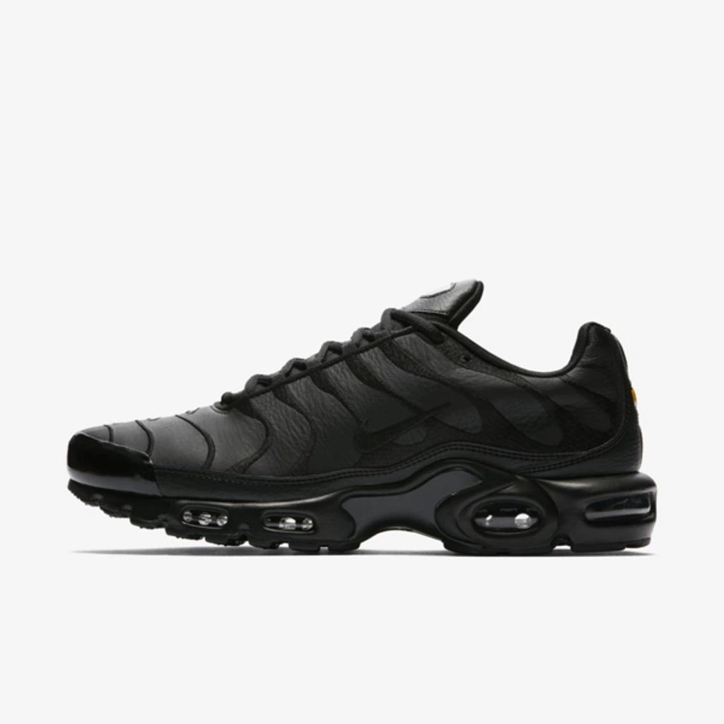 NIKE Men's Air Max Plus Shoes In Black/black/black Product Image