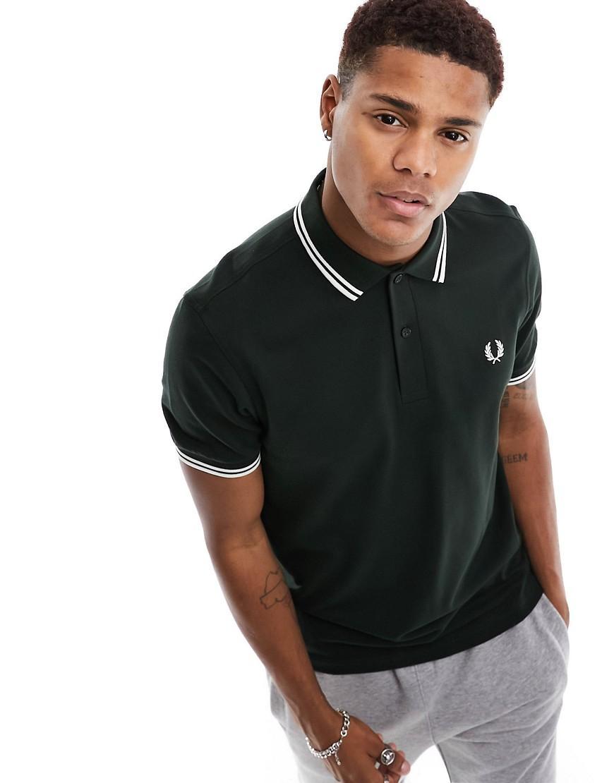 Fred Perry twin tipped logo polo in green Product Image