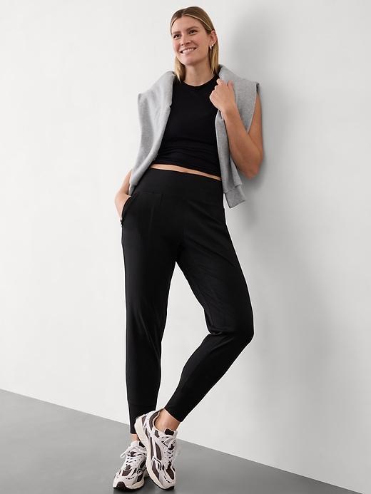 Venice High Rise Jogger Product Image