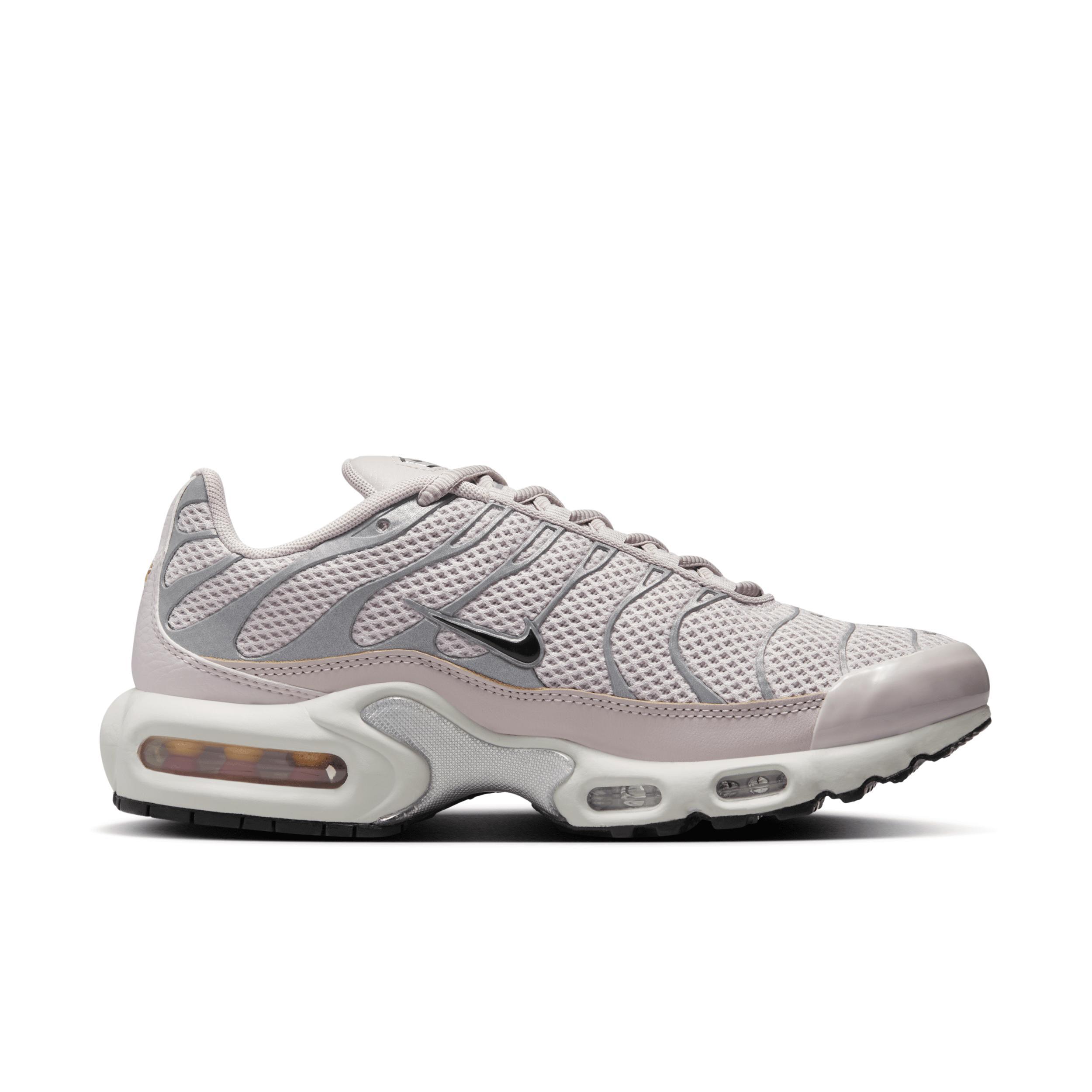 Nike Air Max Plus Women's Shoes Product Image