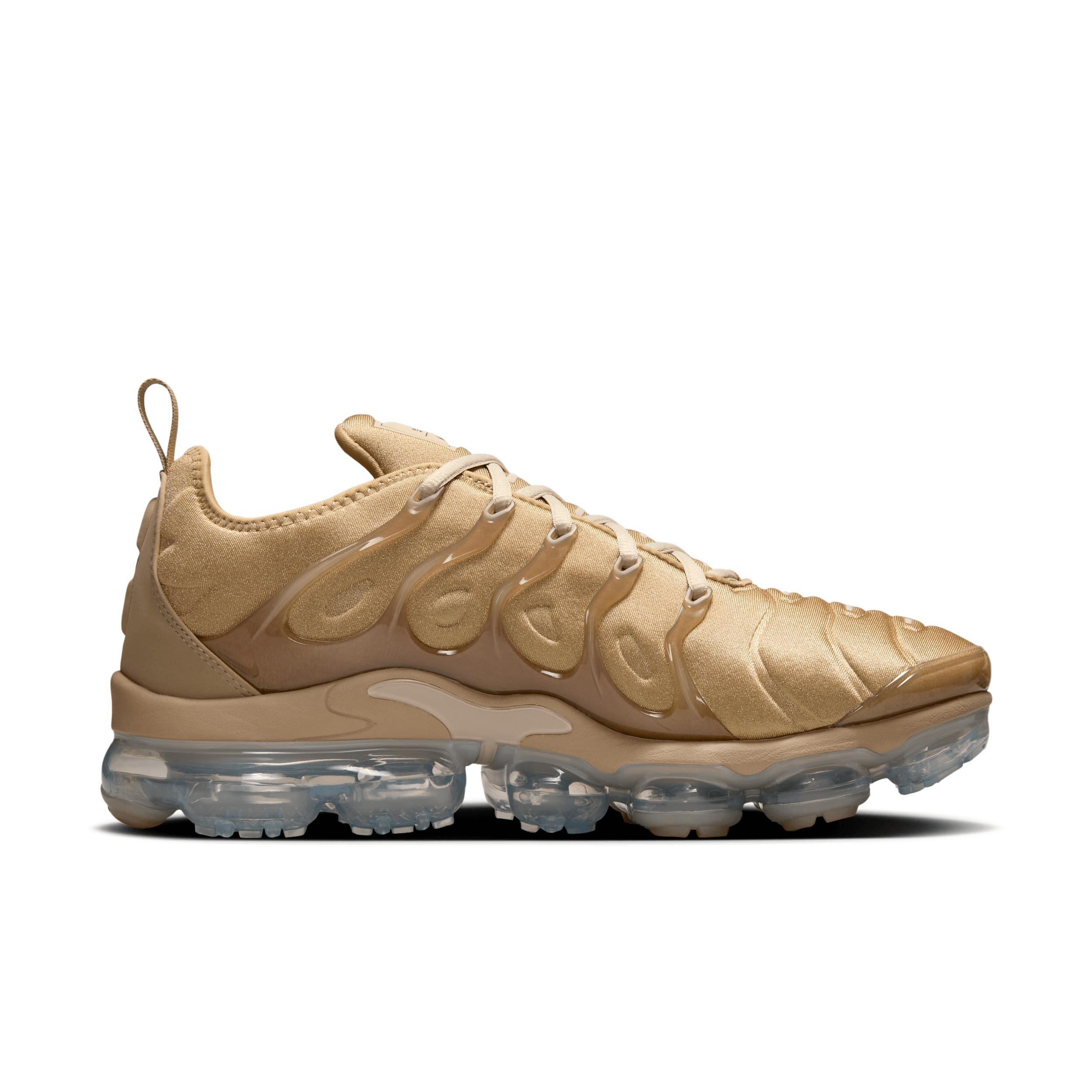 Nike Men's Air VaporMax Plus Shoes Product Image