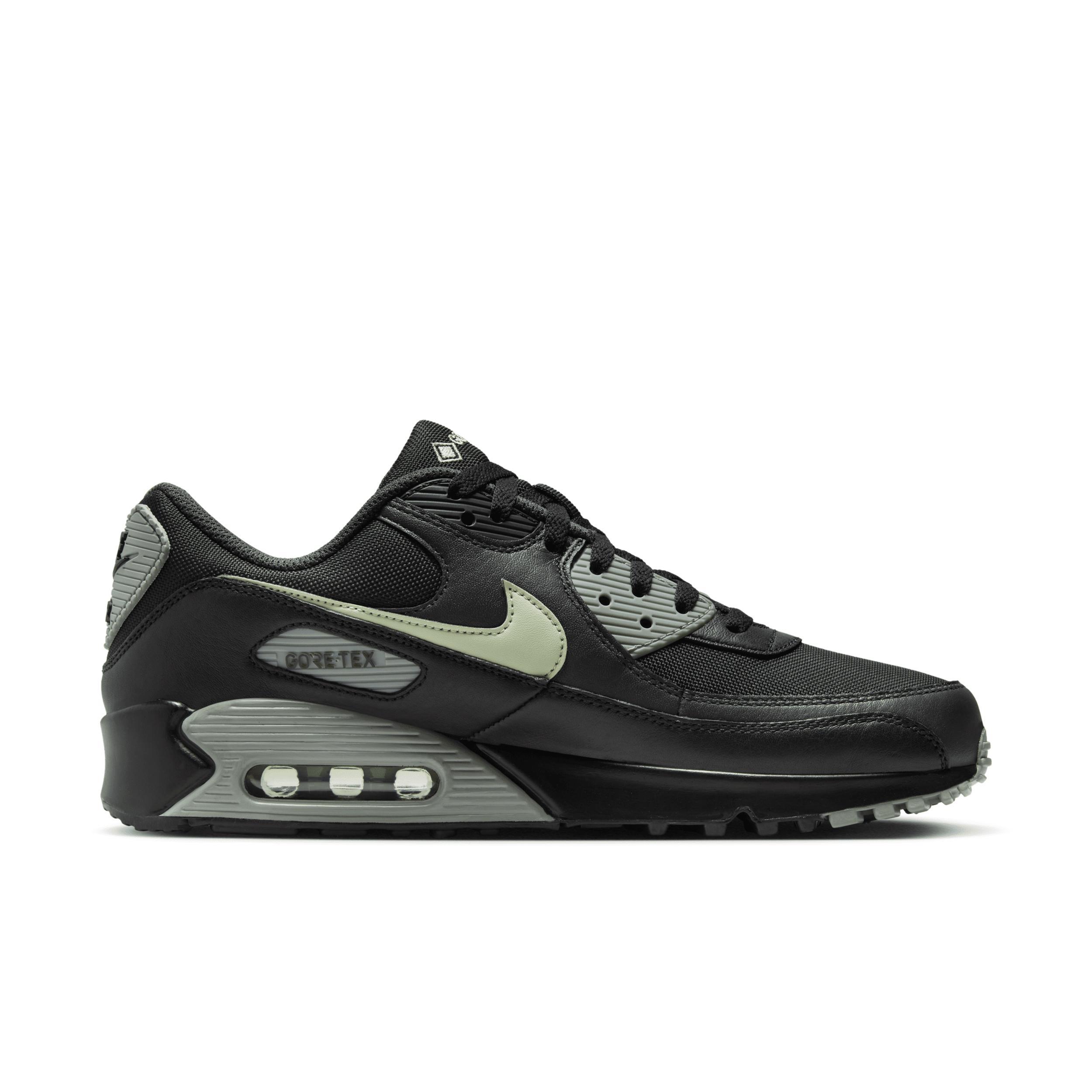 Nike Air Max 90 GORE-TEX Men's Winterized Shoes Product Image