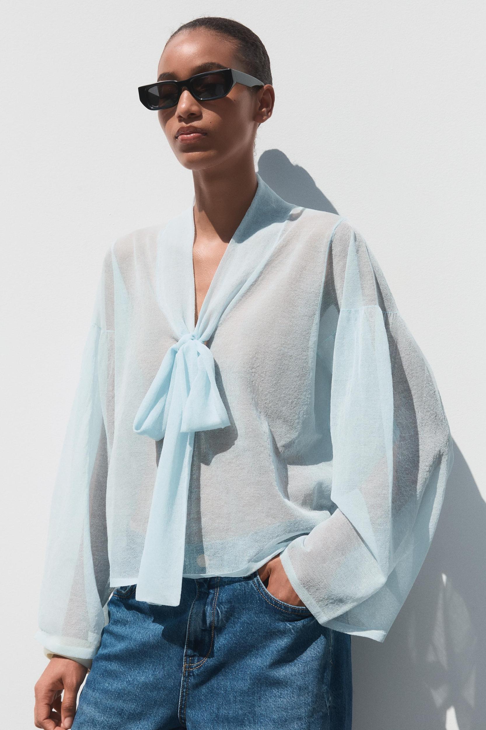 SEMI-SHEER KNIT BLOUSE Product Image