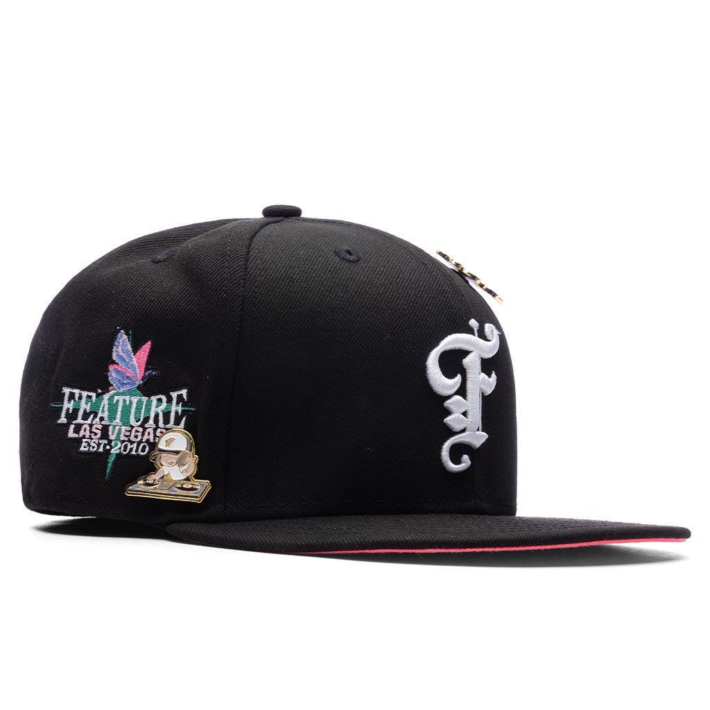 Feature x New Era Old English Plaza Snapback - Dark Green/Pink Male Product Image