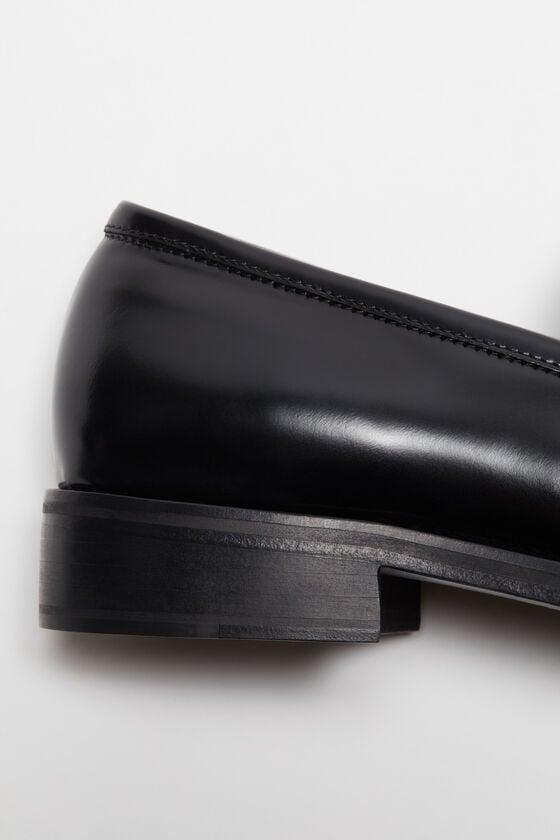 Leather loafers Product Image