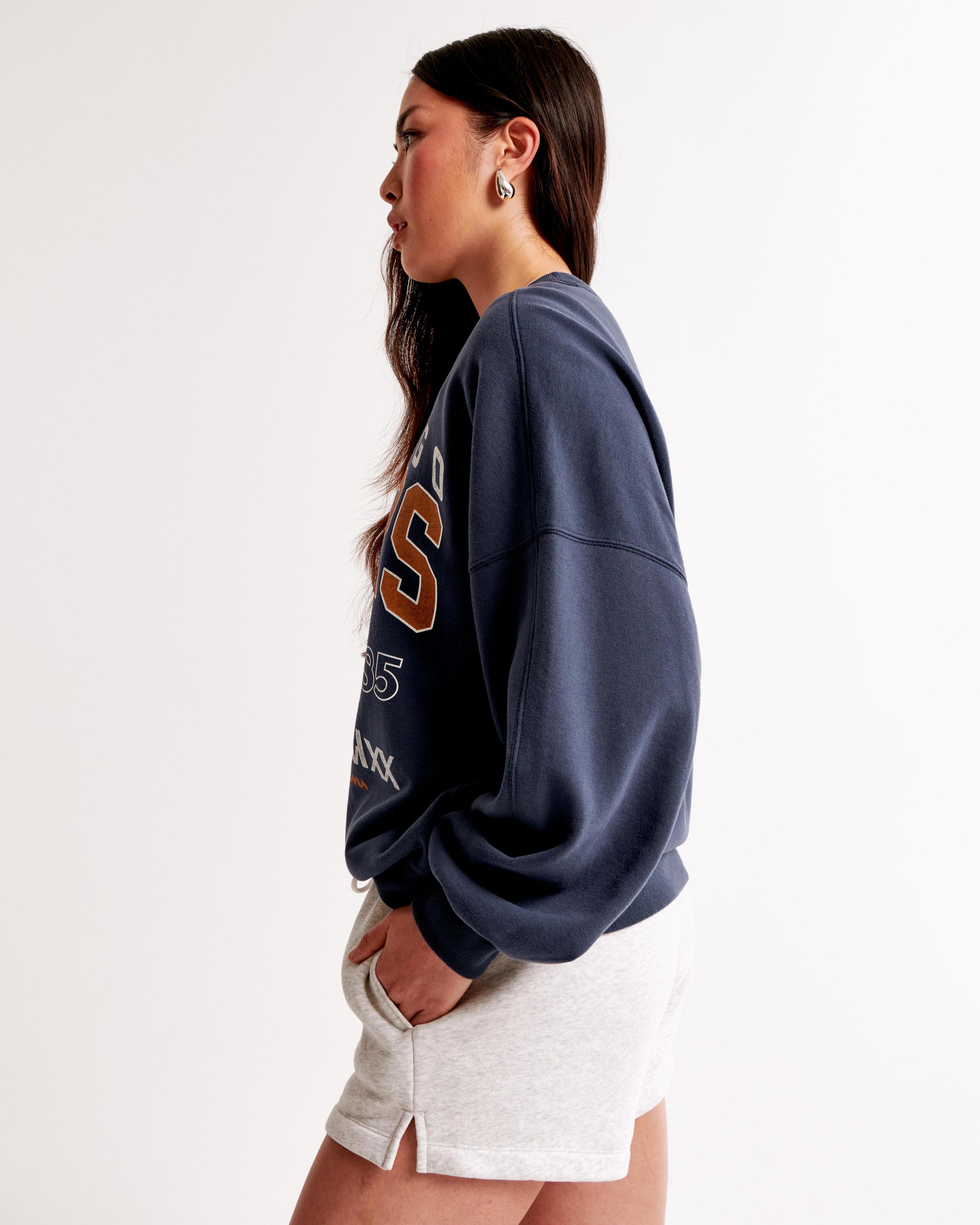 Chicago Bears Graphic Oversized Sunday Crew Product Image