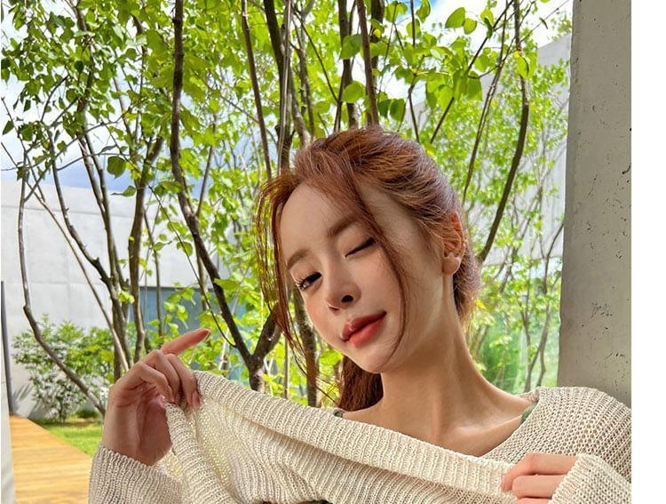 Set: Plain Bikini Top + High Waist Bottom Product Image