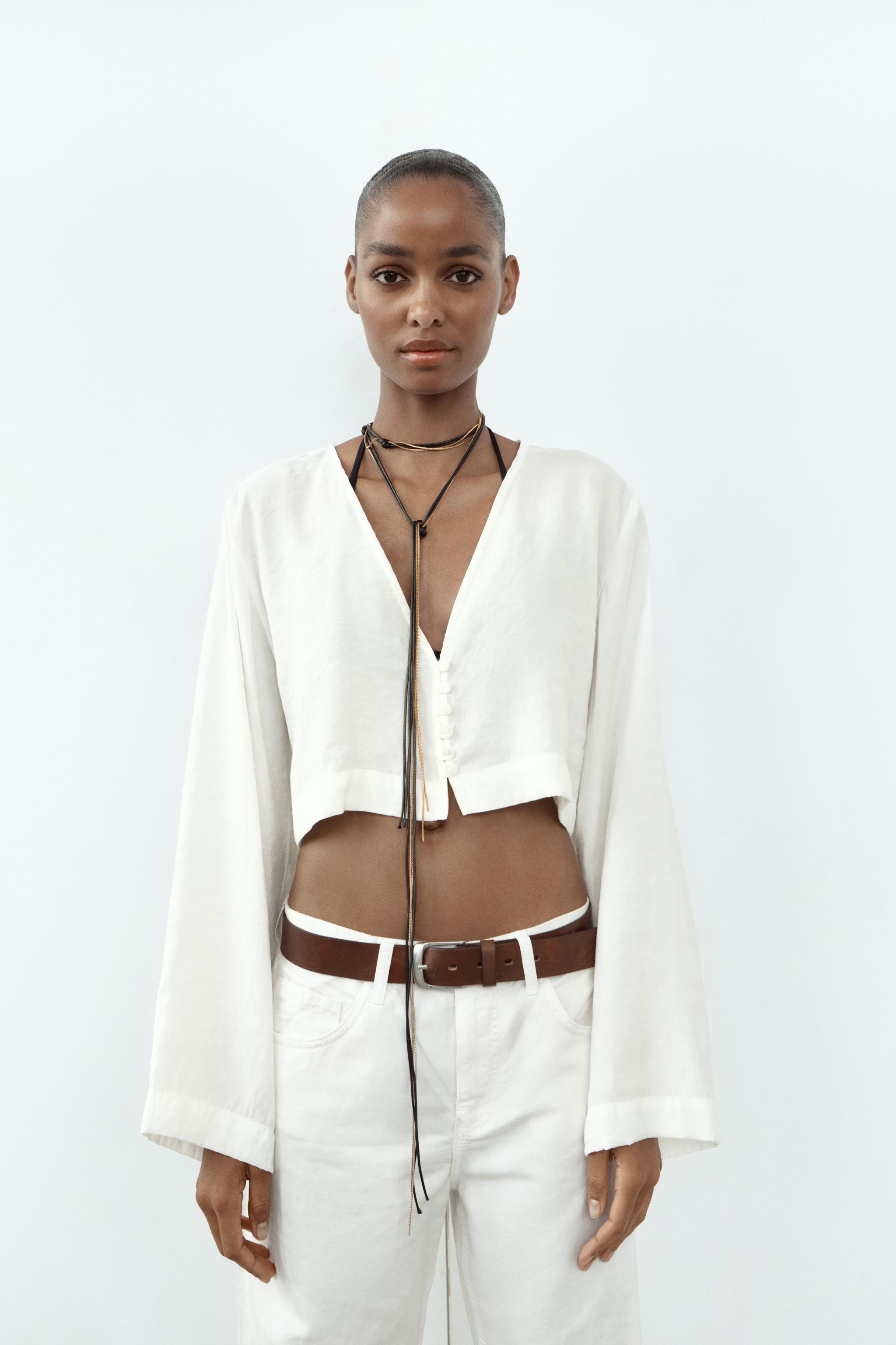 RELAXED FIT CROP SHIRT Product Image