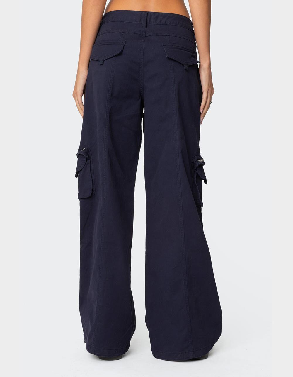 EDIKTED Kimmie Cargo Pants Product Image