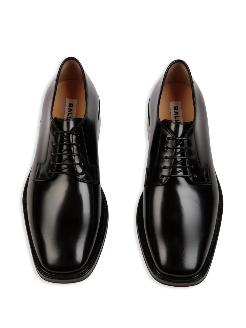 lace up derby shoes  Product Image