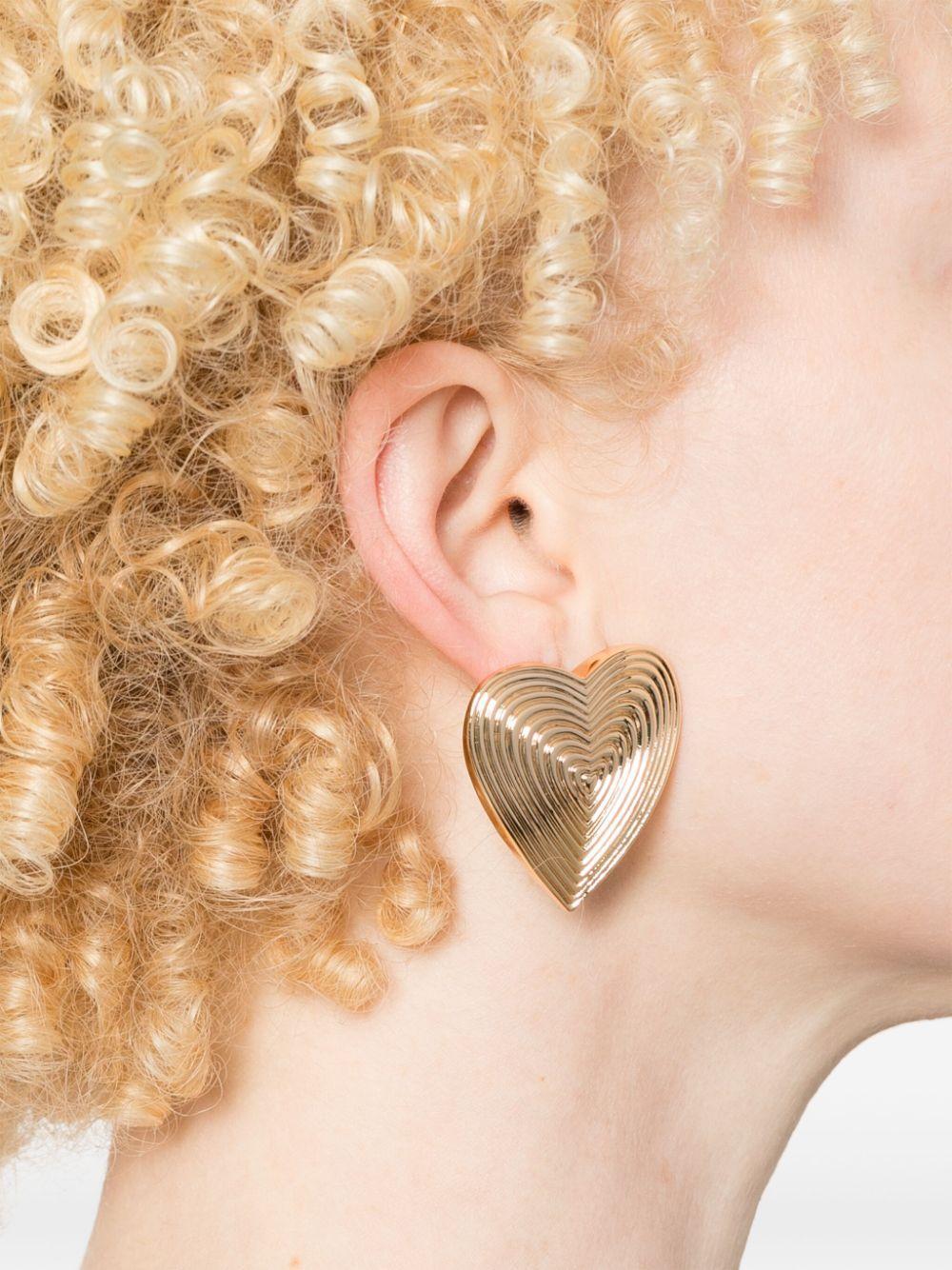 ridged-heart earrings  Product Image