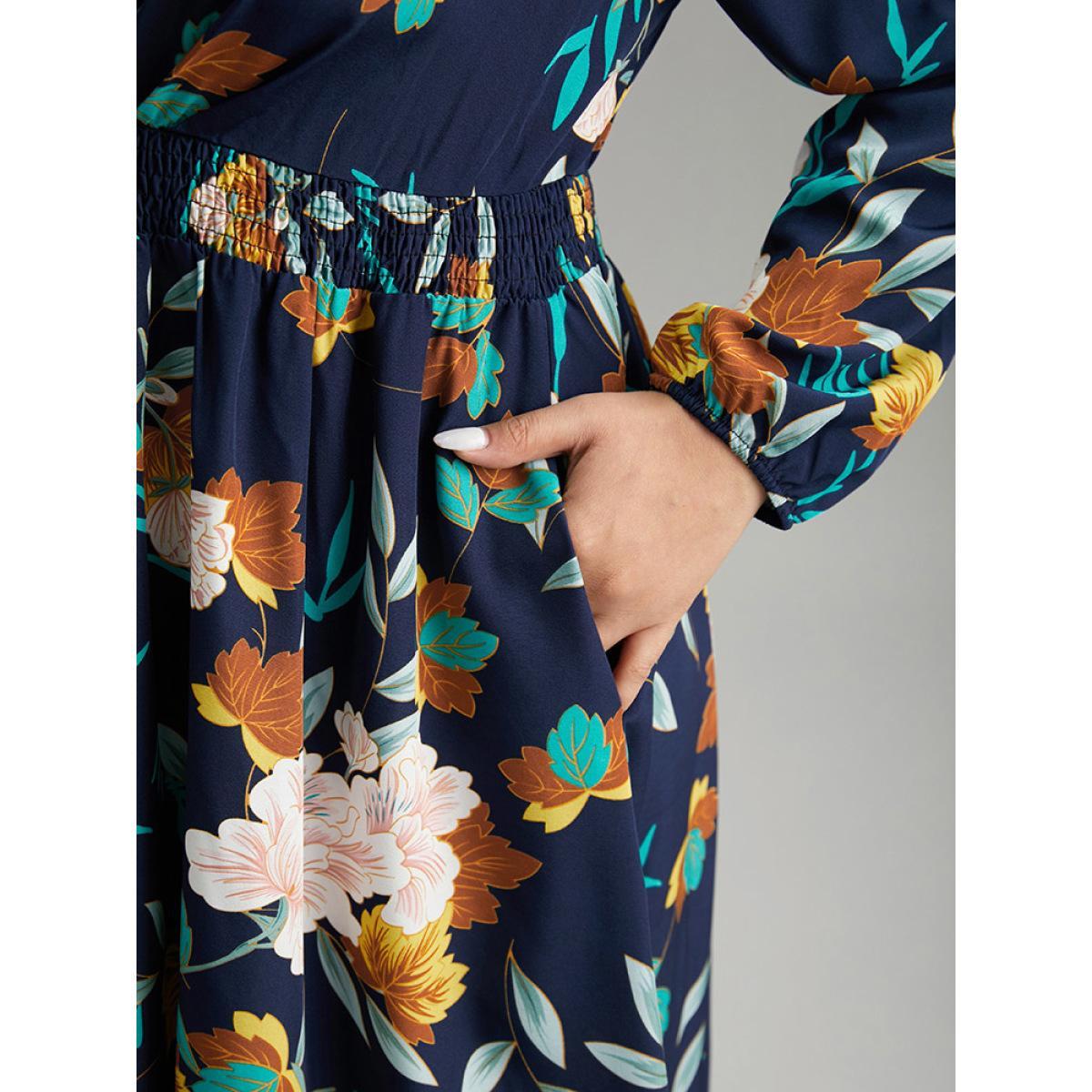 Plus Size Floral Print Shirred Lantern Sleeve Dress DarkBlue Women Elegant Elastic cuffs V-neck Long Sleeve Curvy Midi Dress BloomChic 28/5X Product Image