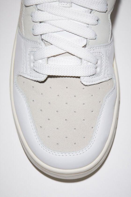 Low top leather sneakers Product Image