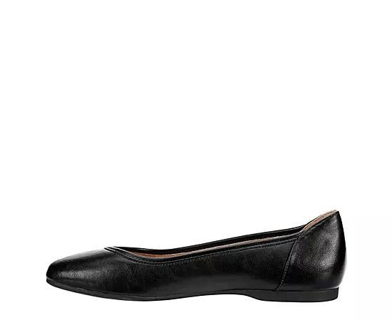 Xappeal Womens Danica Flat Product Image