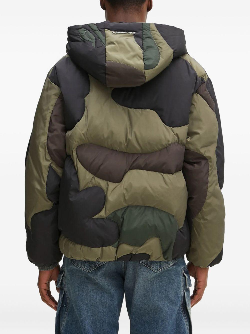 camouflage-pattern quilted jacket Product Image