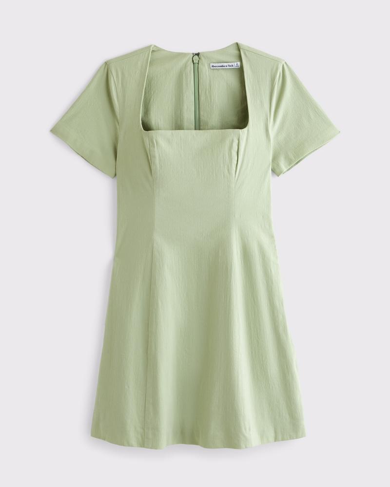 Short-Sleeve Stretch Mini Dress Product Image