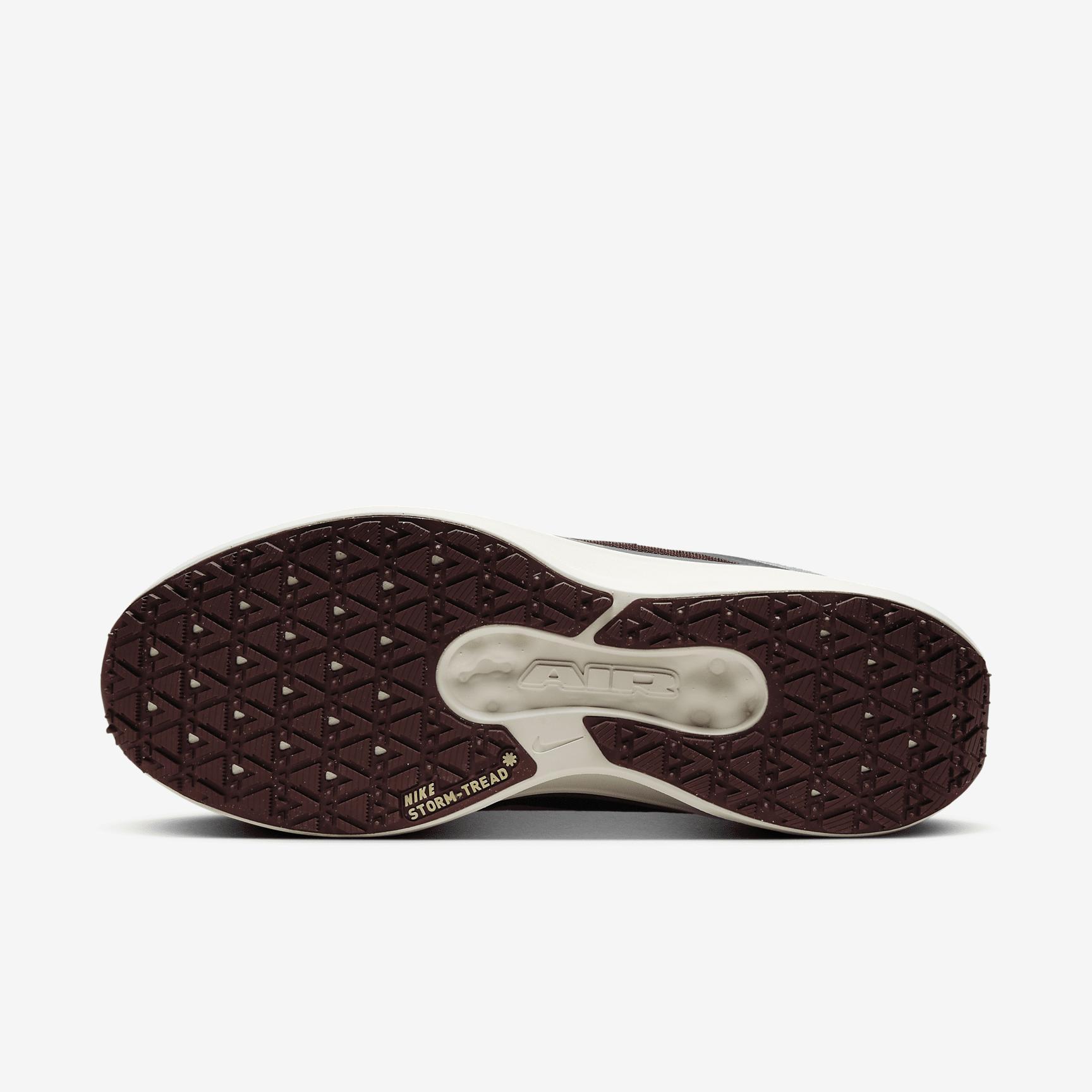 Nike Winflo 11 GORE-TEX Men's Waterproof Road Running Shoes Product Image