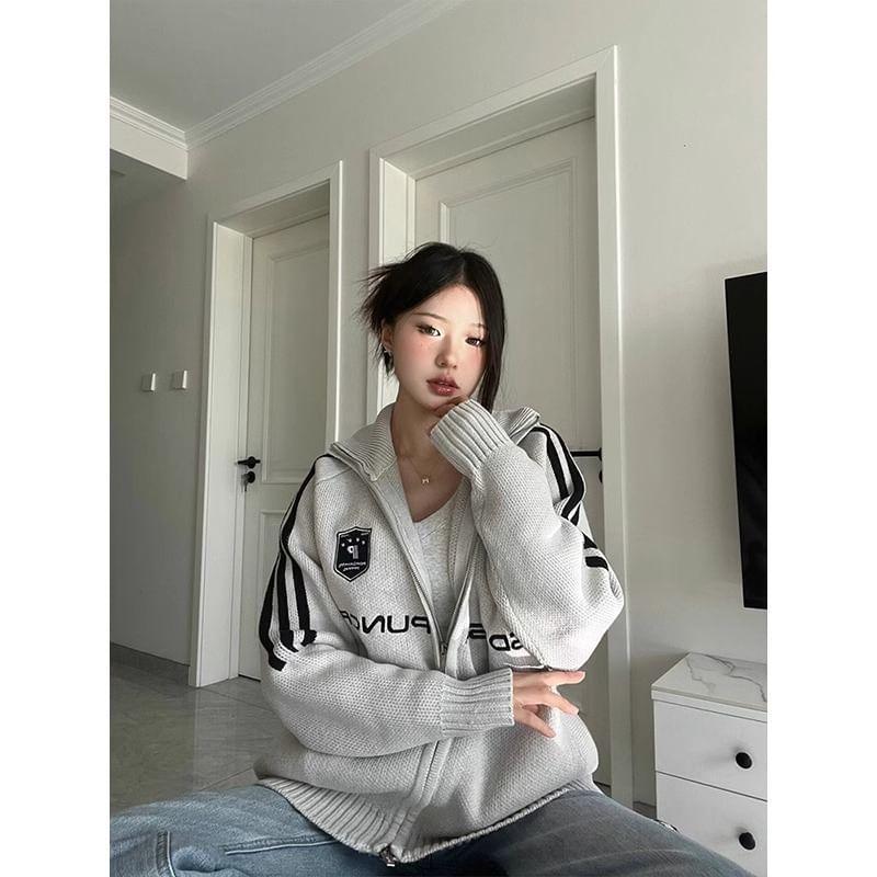 Long Sleeve V-Neck Lettering Striped Loose-Fit Zip-Up Cardigan Product Image