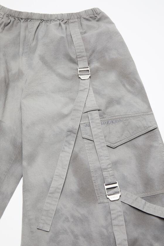 Cargo trousers Product Image