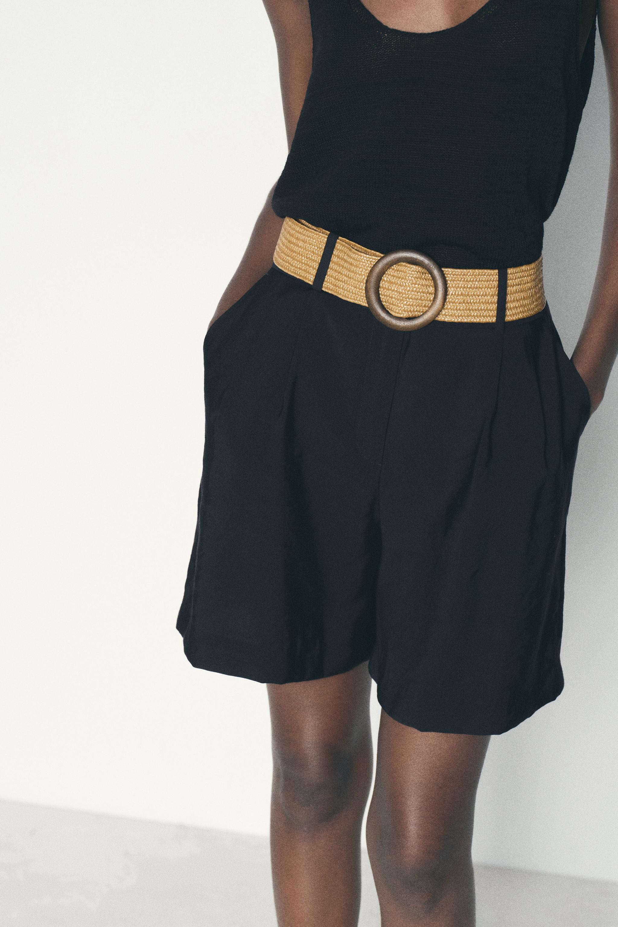 FLOWY BELTED SHORTS Product Image