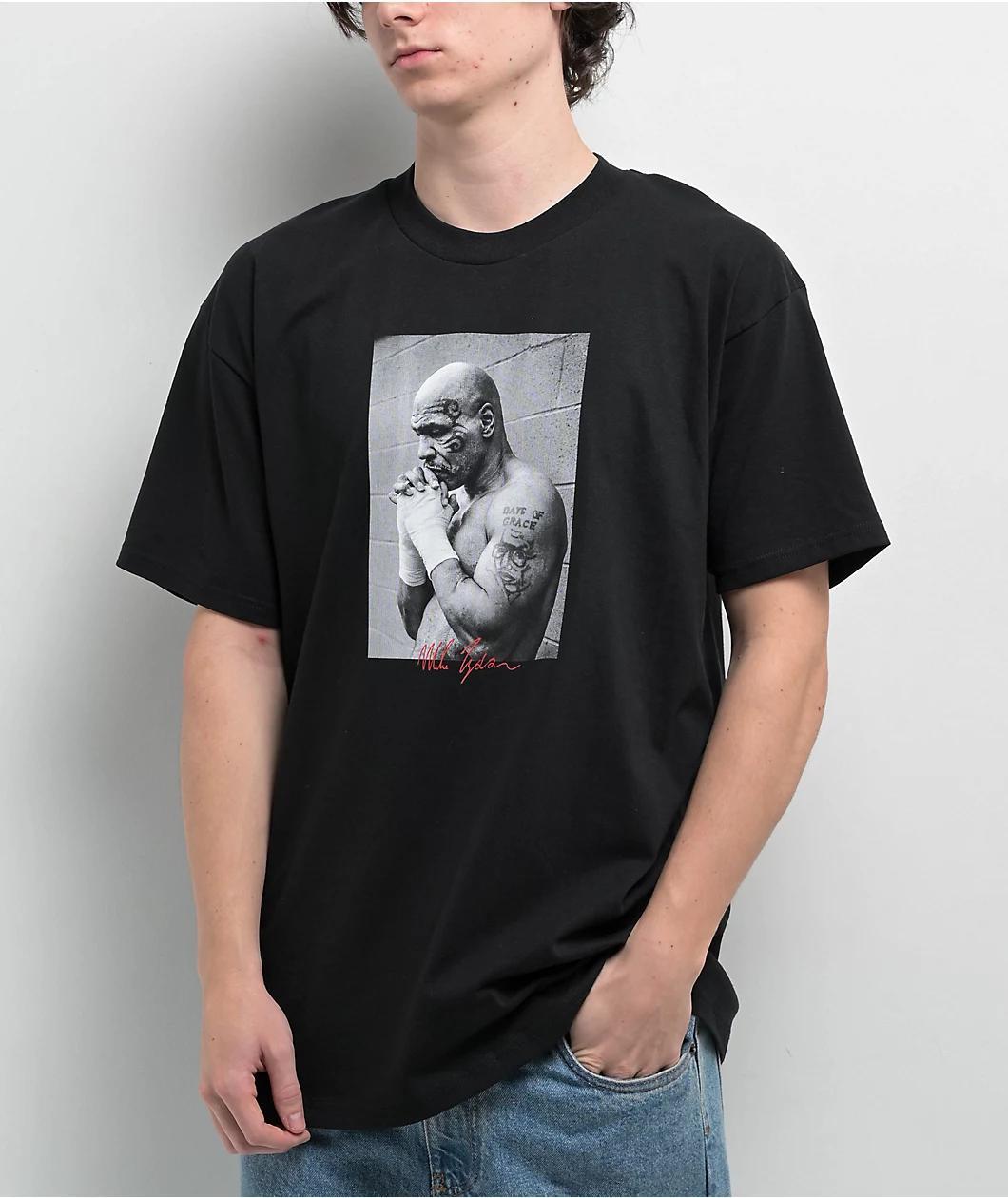 Mike Tyson Signature Black T-Shirt Product Image