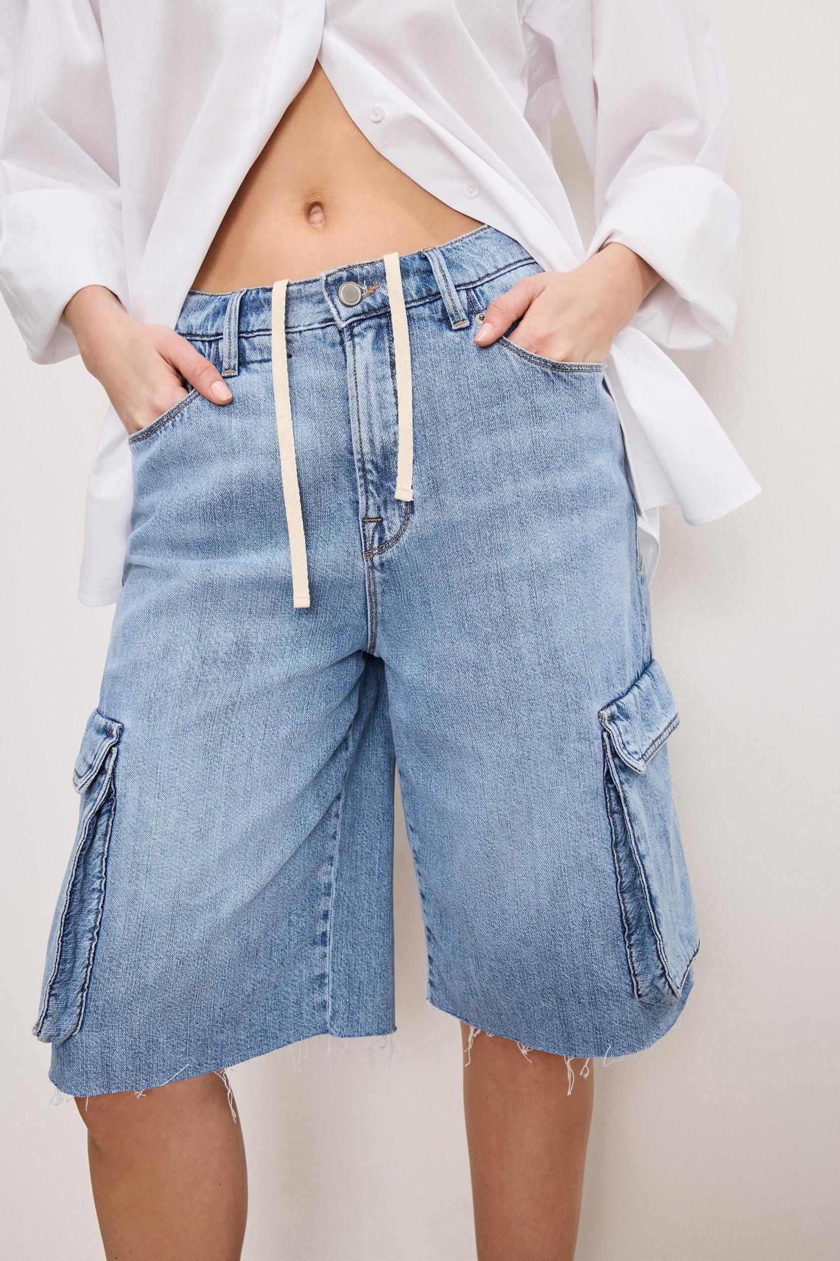 DENIM CARGO SHORTS | INDIGO876 Product Image