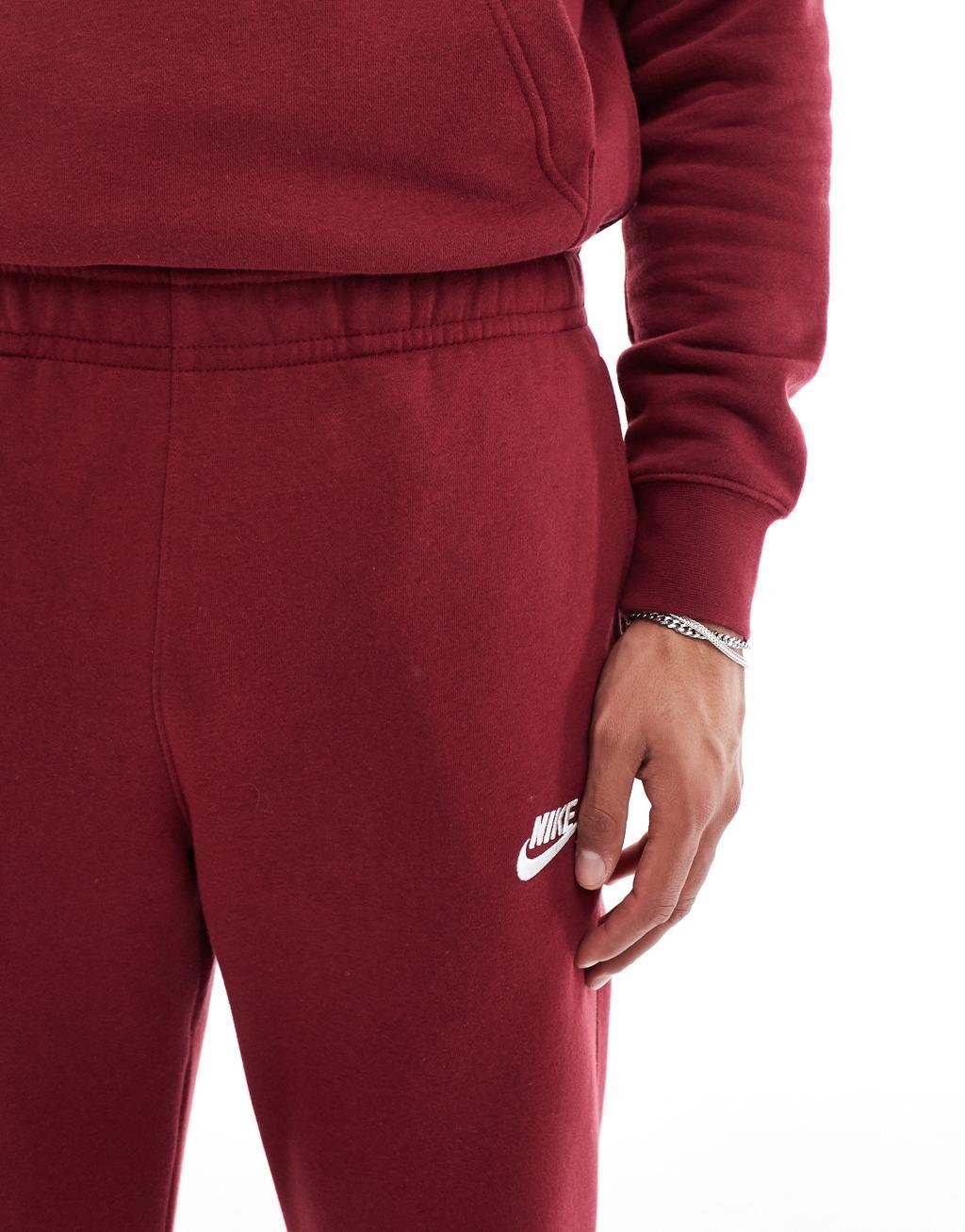 NIKE Club Cuffed Sweatpants In Red Product Image