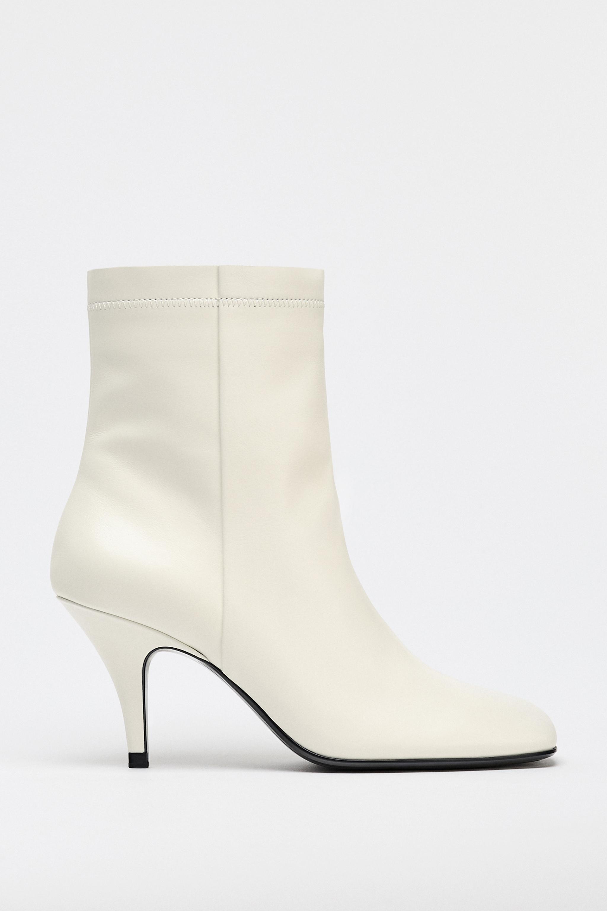 LEATHER TOPSTITCHED ANKLE BOOTS Product Image