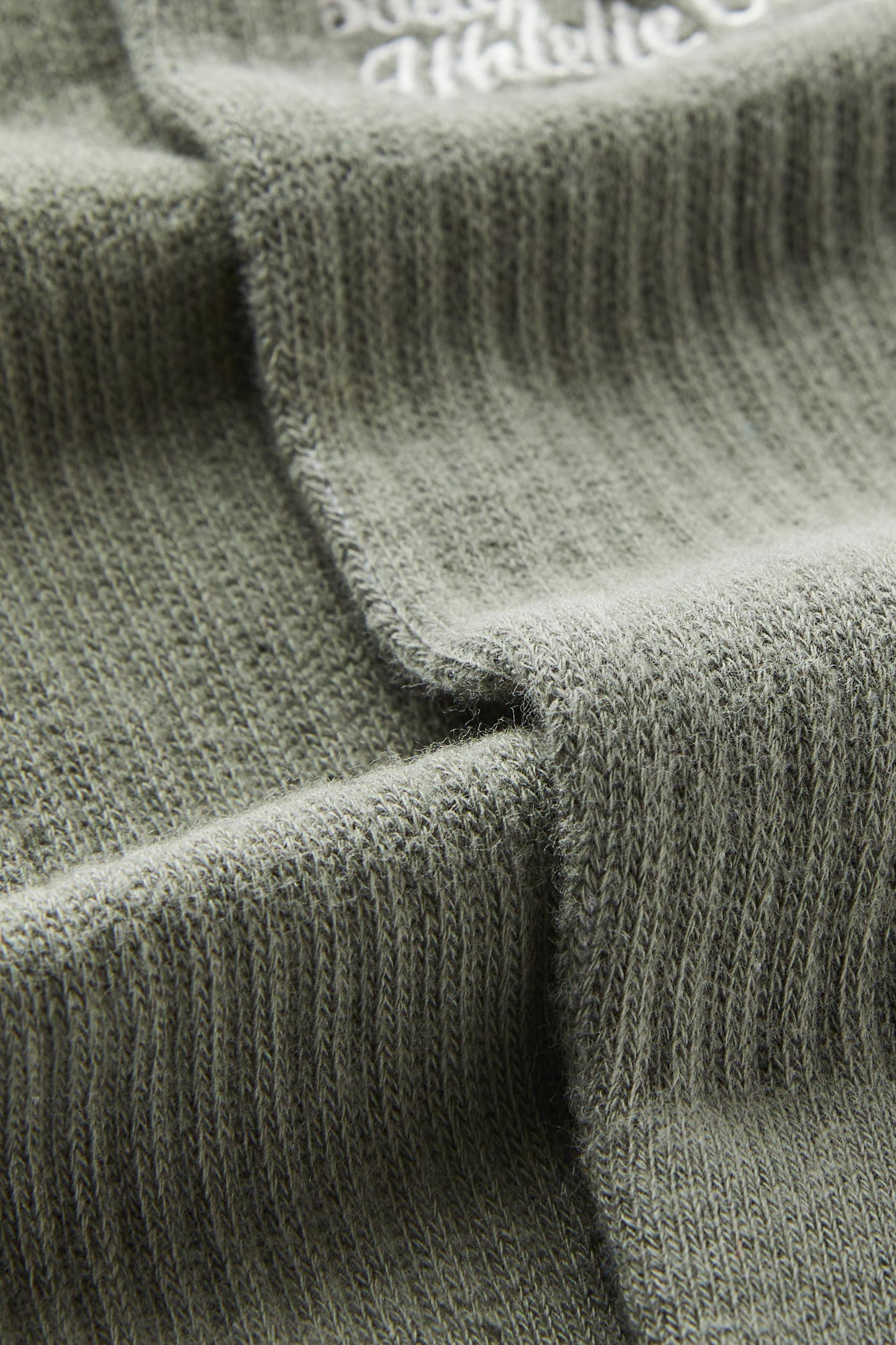 Active Tube Sock Product Image