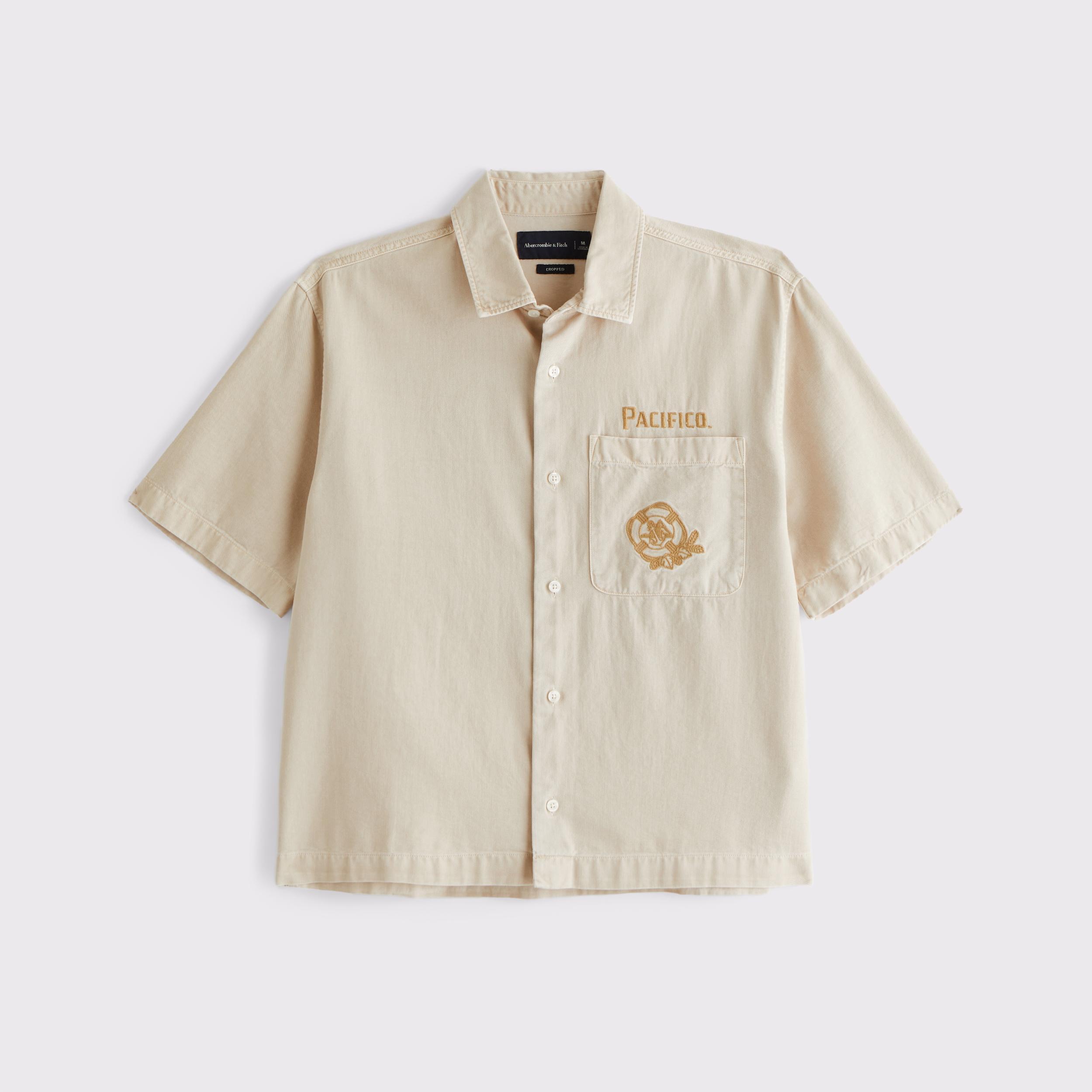 Short-Sleeve Cropped Modelo Workwear Button-Up Shirt Product Image