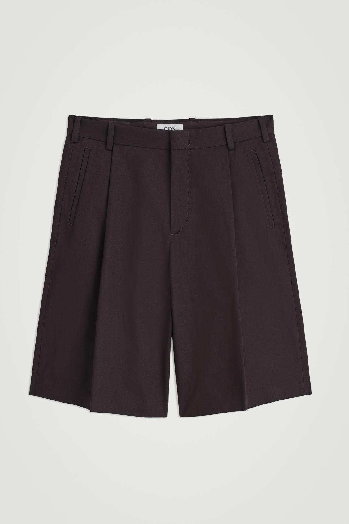 TAILORED WIDE-LEG SHORTS Product Image