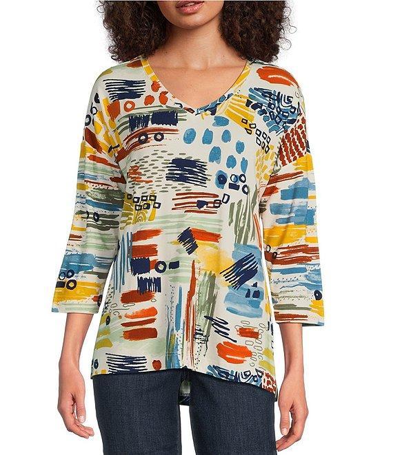 Ali Miles Knit Printed V-Neckline 3/4 Sleeve Top Product Image