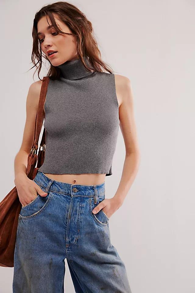 Sleeveless Rib Turtleneck Product Image