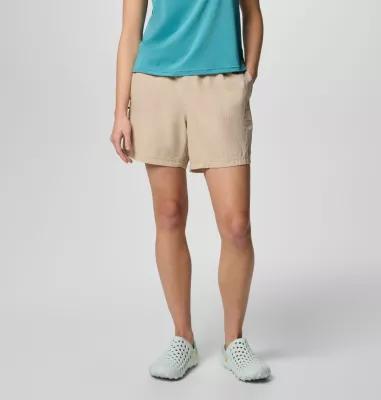 Columbia Women's Sandy River II Cargo Shorts- Product Image