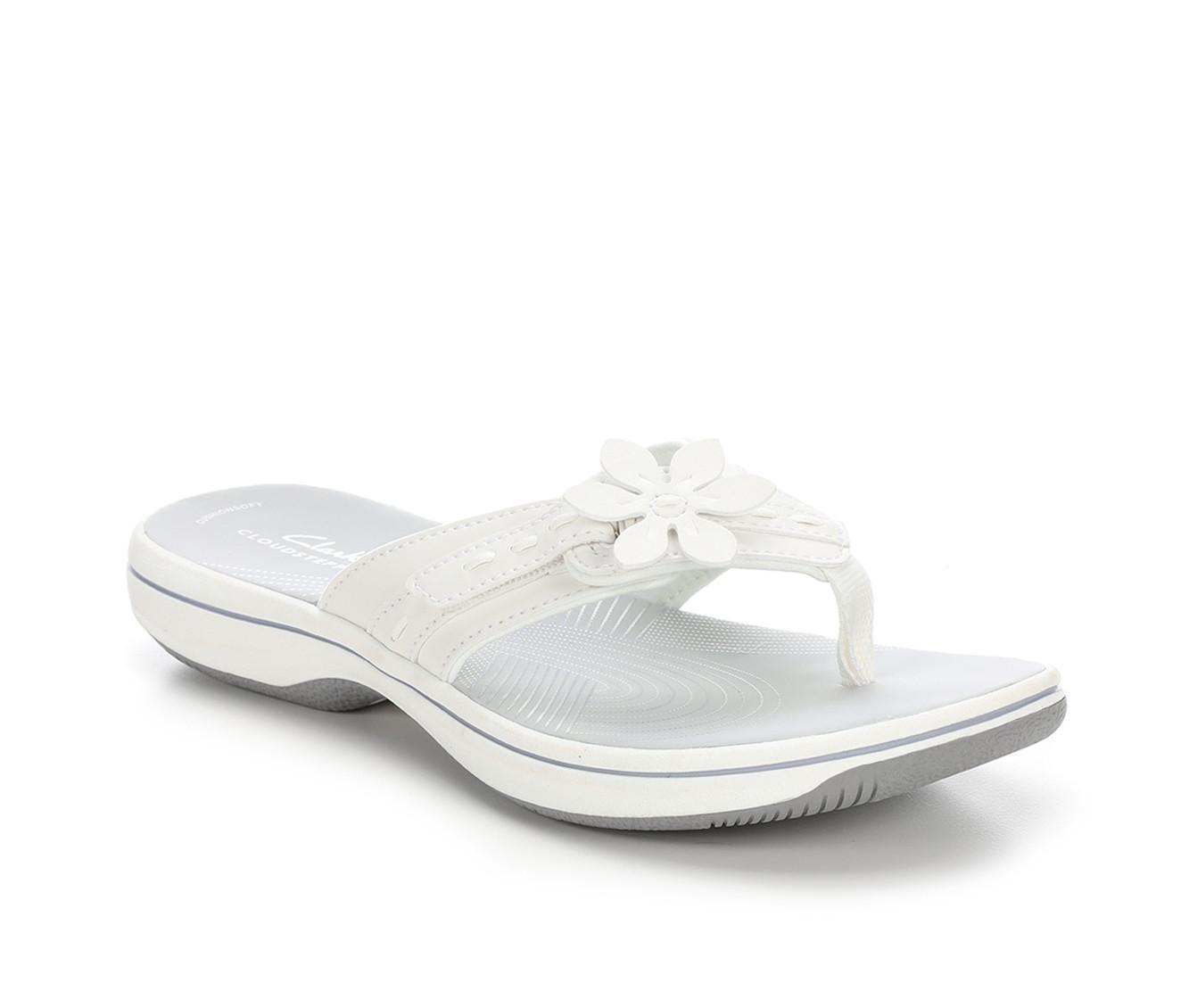 Women's Clarks Breeze Opal Flip-Flops Product Image