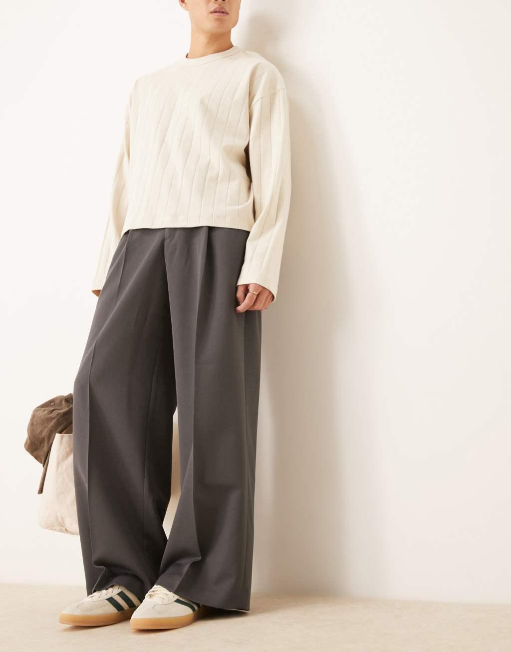 ASOS DESIGN smart loose fit pants with front pleat in charcoal Product Image