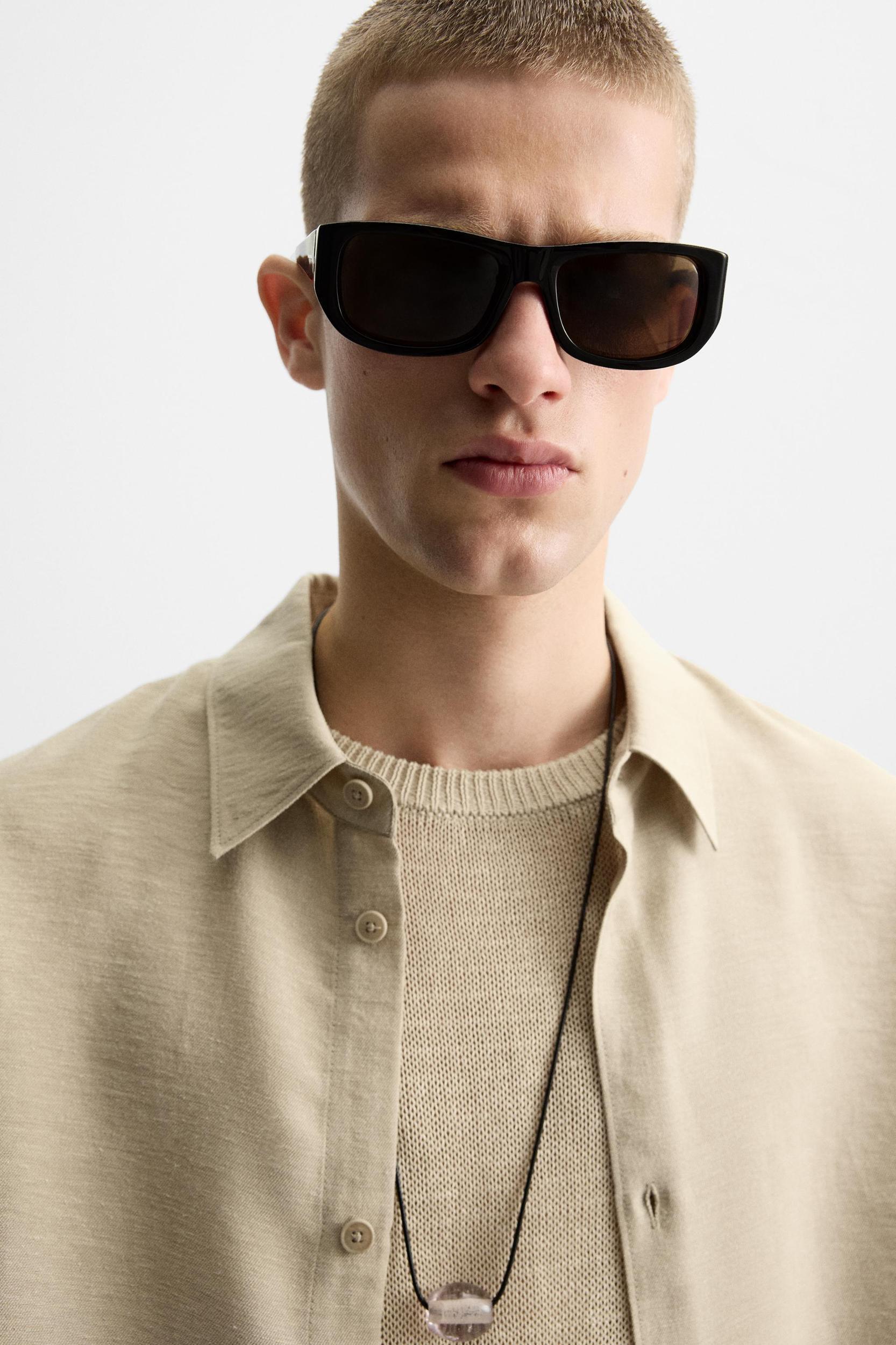 TEXTURED REGULAR FIT SHIRT Product Image