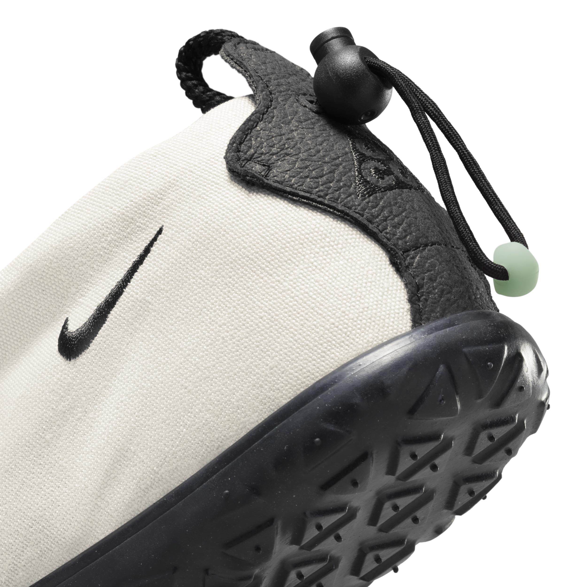 Men's Nike ACG Moc Shoes Product Image