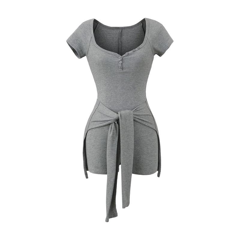 Set: Short-Sleeve V-Neck Plain Romper + Decorative Hem Product Image
