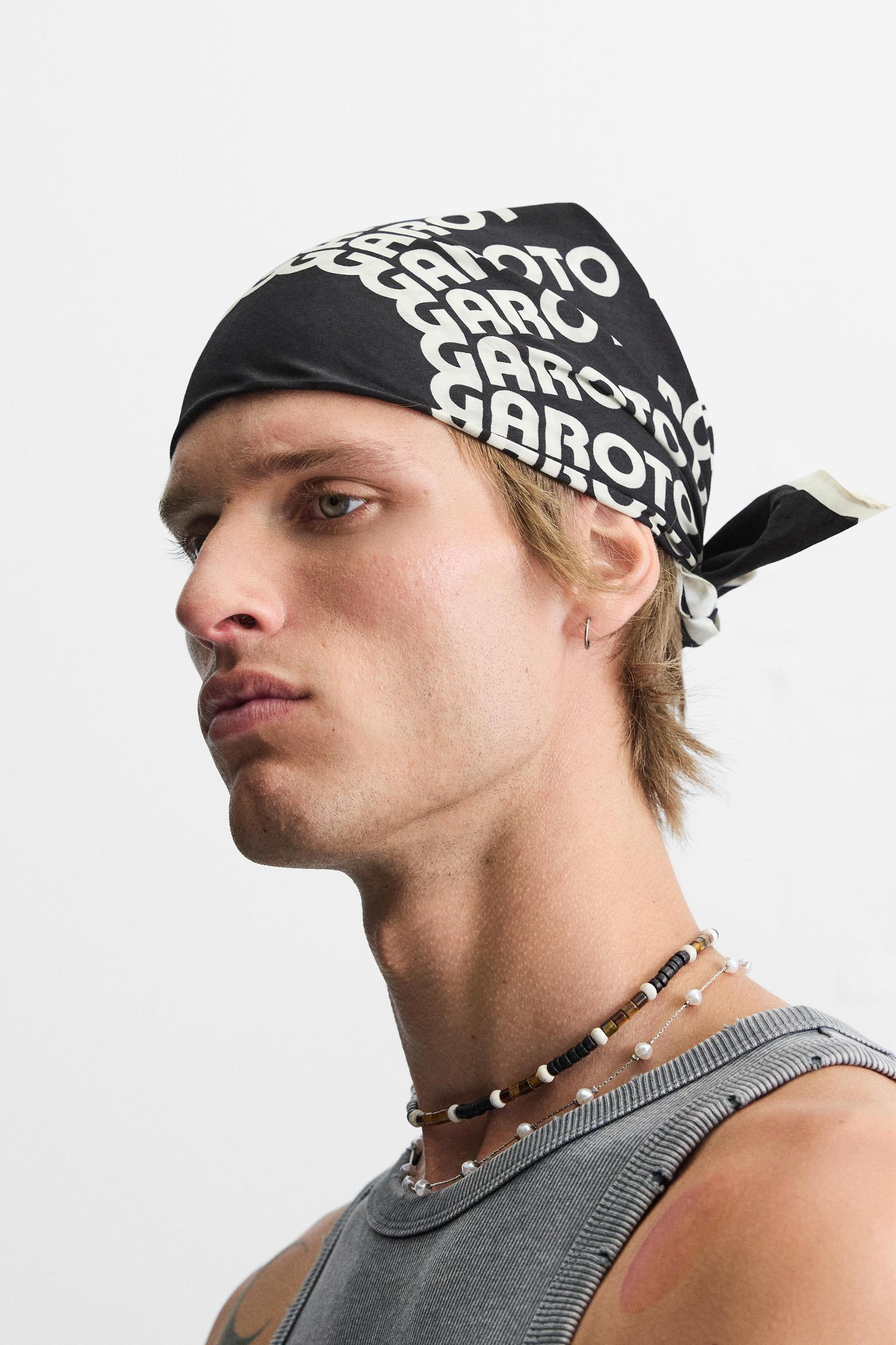 TEXT PRINT BANDANA Product Image