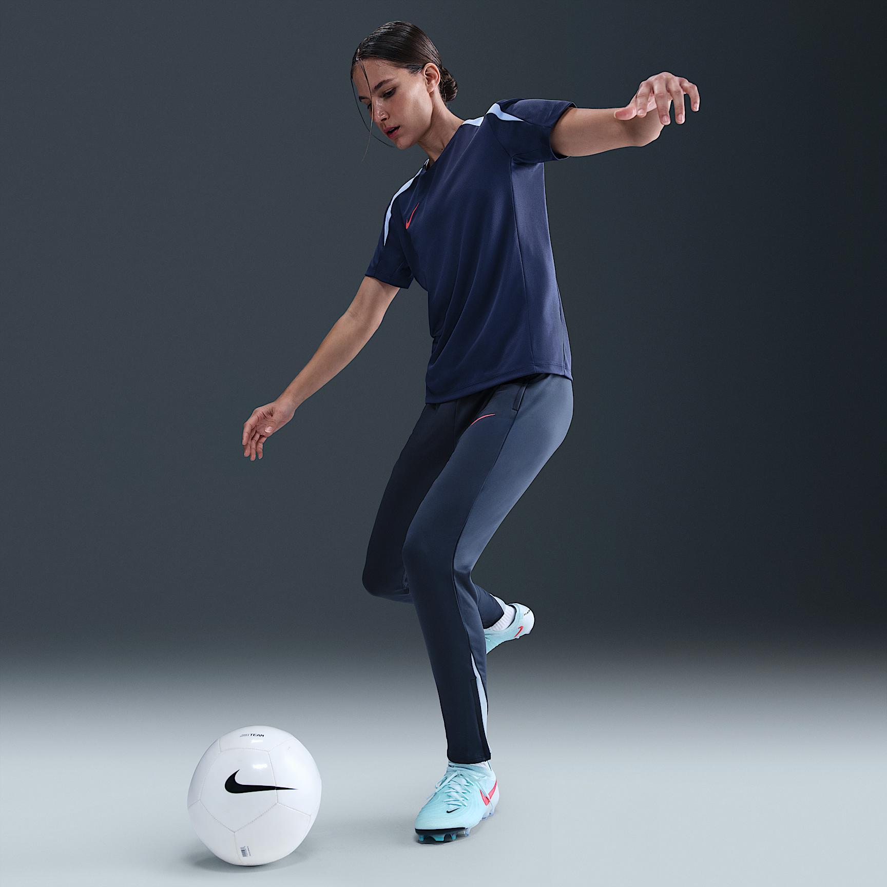 Nike Womens Strike Dri-FIT Soccer Pants | FN5020-437 Product Image