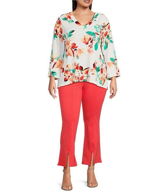 Slim Factor by Investments Plus Size Scattered Blooms V-Neckline 3/4 Slit Sleeve Top Product Image